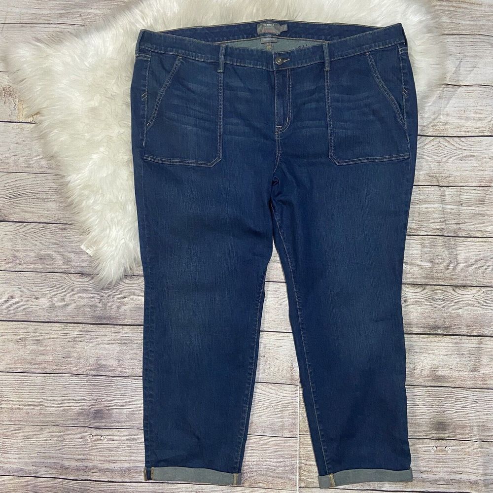 Torrid Size 26R Boyfriend Straight Vintage Stretch Jeans EUC